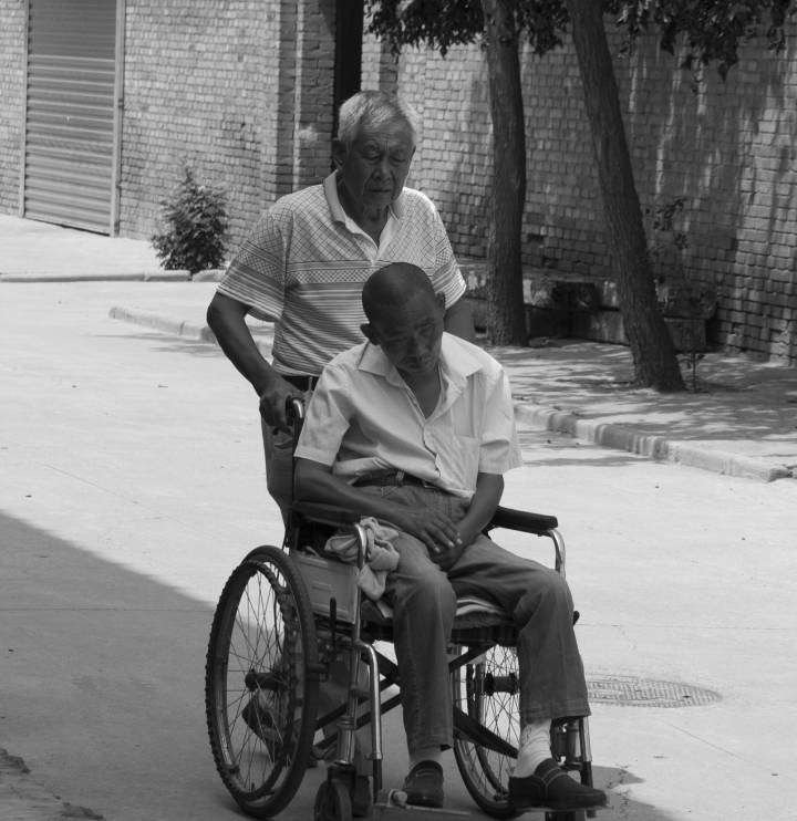 《父爱 》刘伟玲