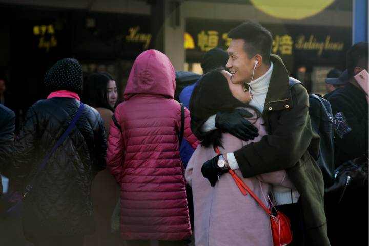 《回家·相拥》 段晓霞